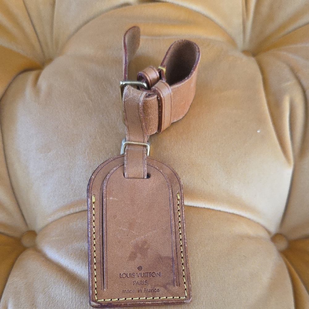 Louis Vuitton Tan Leather Luggage Tag